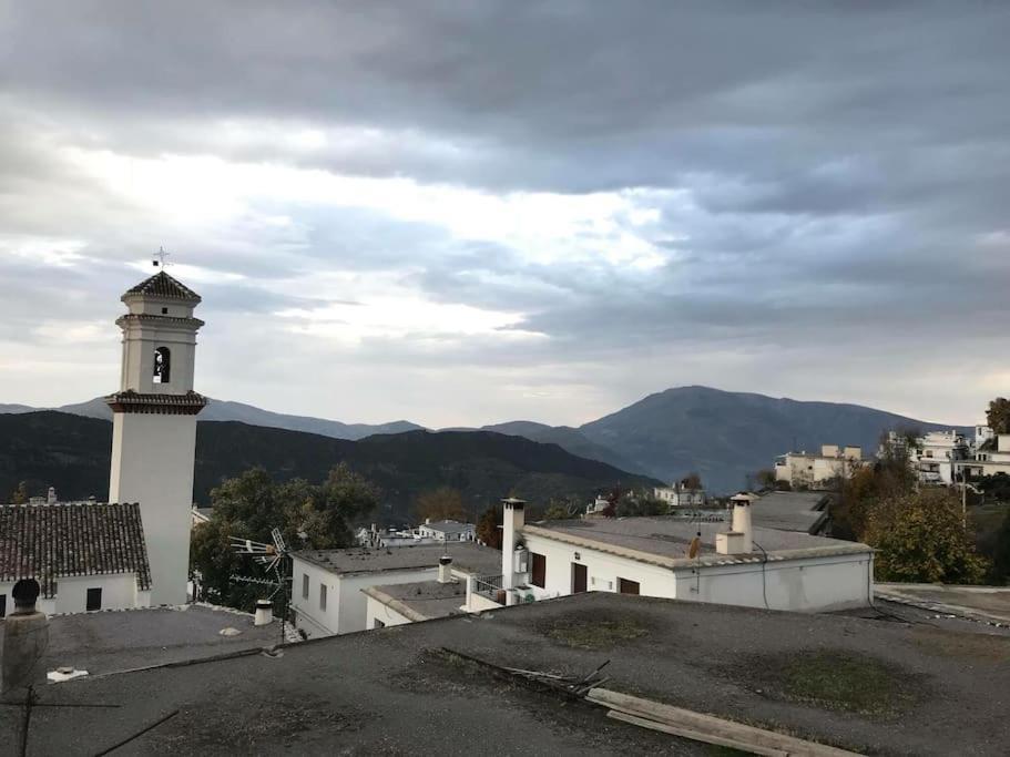 La Casa Rural De Paco Y Ana Pitres エクステリア 写真