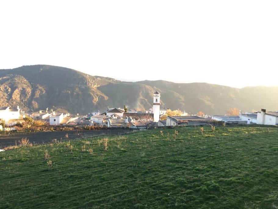 La Casa Rural De Paco Y Ana Pitres エクステリア 写真