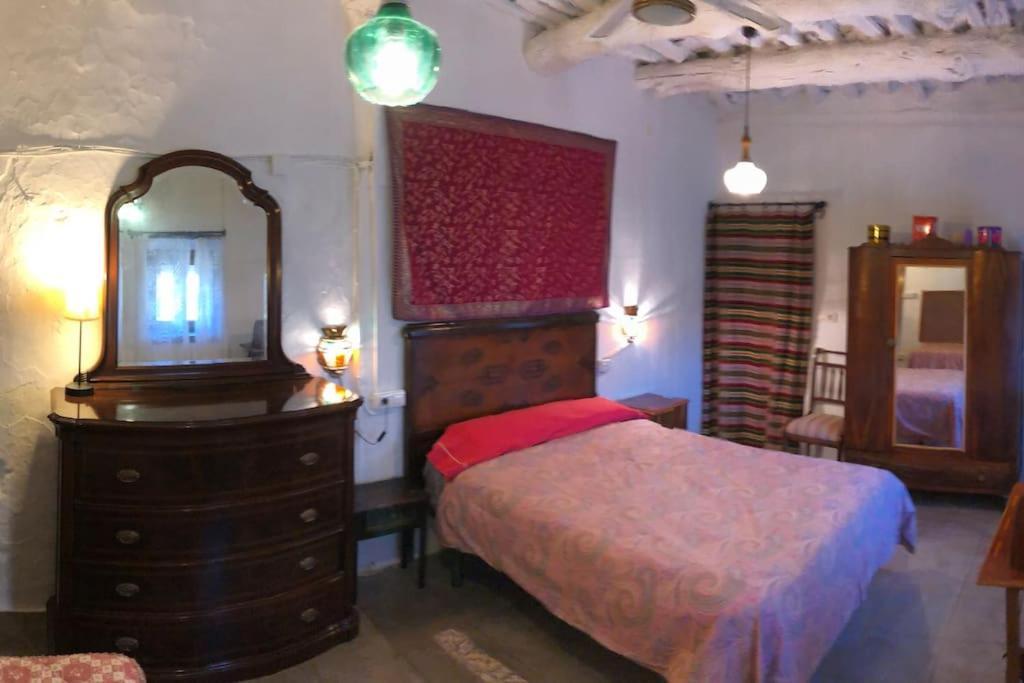 La Casa Rural De Paco Y Ana Pitres エクステリア 写真