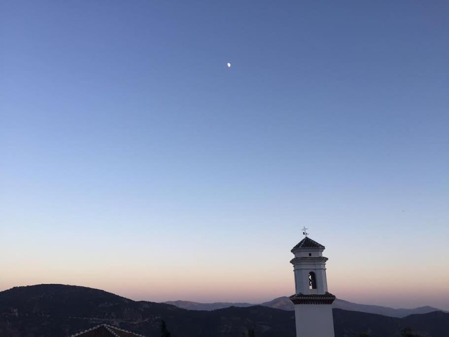 La Casa Rural De Paco Y Ana Pitres エクステリア 写真