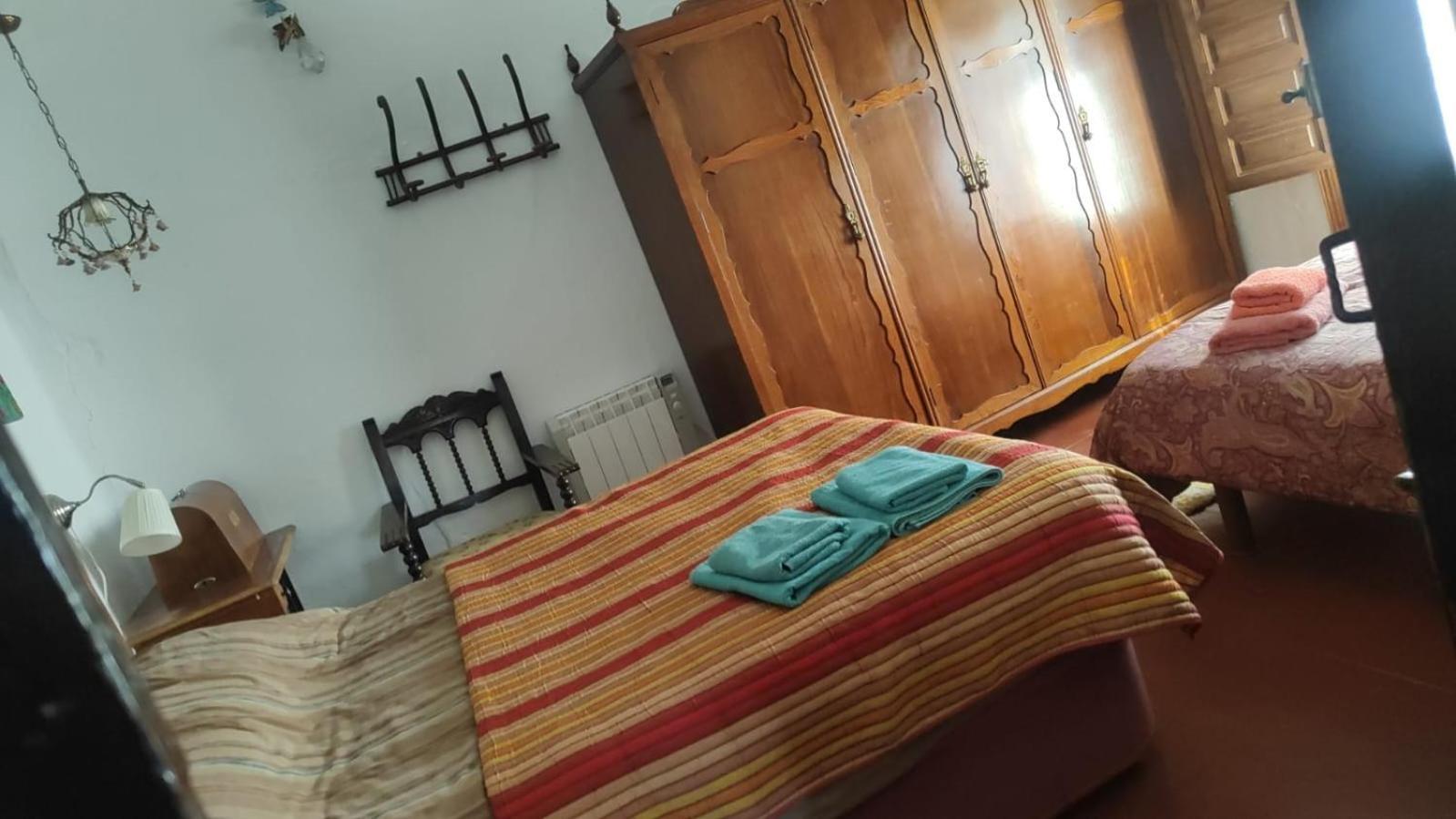 La Casa Rural De Paco Y Ana Pitres エクステリア 写真